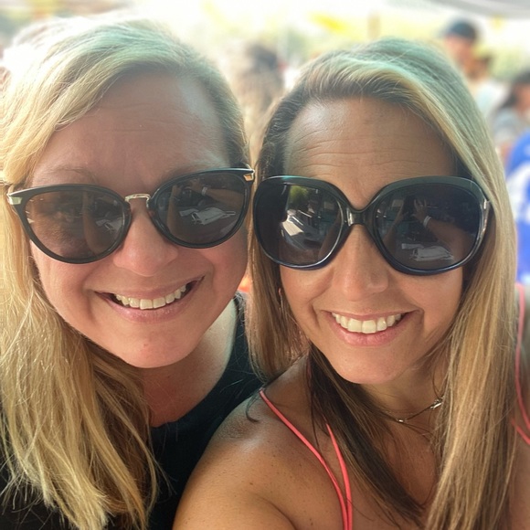 Meet your Posher, Staci - Picture 5 of 6